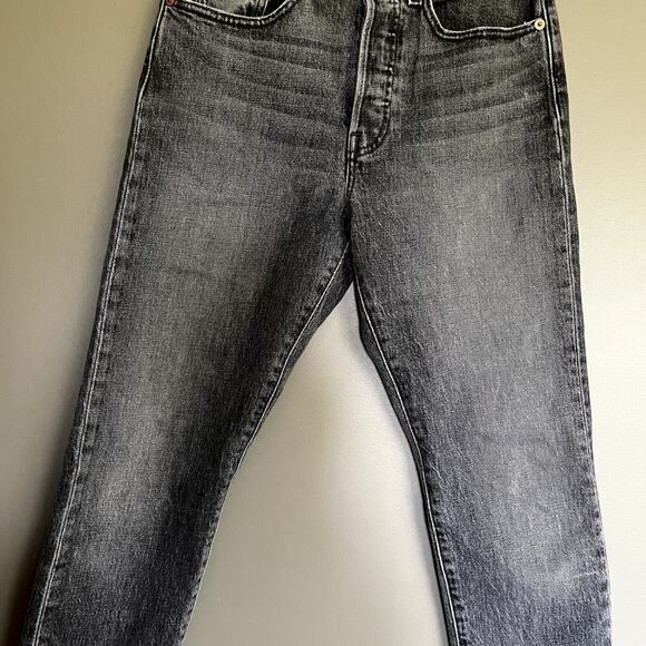 Levi’s 501 Jeans in Coal Black Size 26 High Rise Premium Denim Mom Jean Tapered - Picture 6 of 16